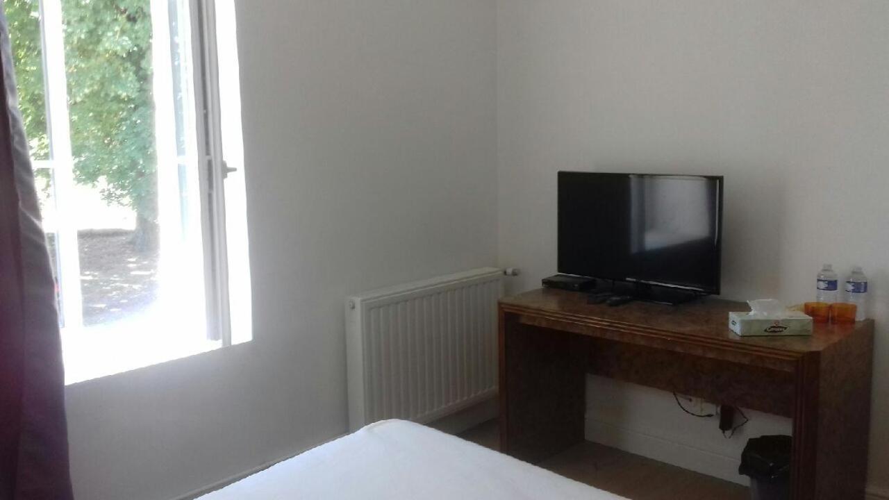 Les Ormes De Belluire Bed & Breakfast Luaran gambar